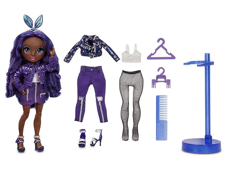 Rainbow High Muñeca Fashion Krystal Bailey con 2 Tenidas – vista 1