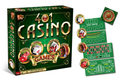 Caja del juego 4 in 1 Casino Games de Anker Play junto a los tapetes de póker, blackjack, ruleta y dados