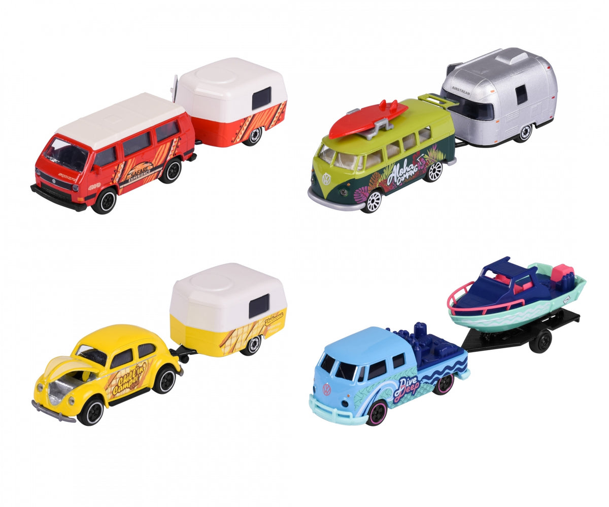 Los cuatro modelos Volkswagen Majorette The Originals con sus remolques