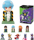 Figura Rei Ayanami de Evangelion Vol. 1 junto a la caja sorpresa y los 9 personajes de la serie