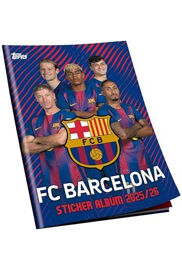 Álbum Topps FC Barcelona Sticker Album 2025/26 con jugadores del Barça en la tapa