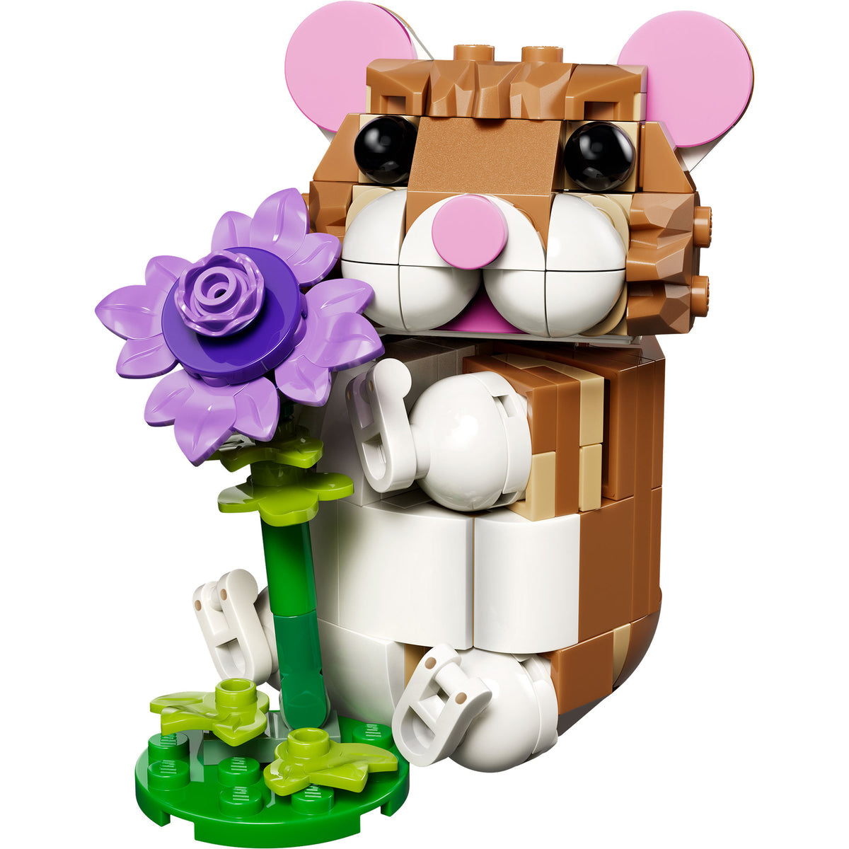 Hámster LEGO café y blanco armado sosteniendo una flor morada