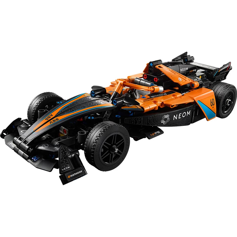 LEGO Technic Auto de Carreras NEOM McLaren Formula E – vista 2