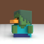 Vista frontal del pato Zombie Tubbz con pico naranjo