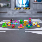 Grupo de Micro Beasts de MrBeast Lab sobre la mesa del laboratorio