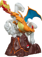 Pokémon Charizard Estatua Deluxe de Coleccionista con Luces 33 cm – vista 4