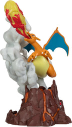 Pokémon Charizard Estatua Deluxe de Coleccionista con Luces 33 cm – vista 2