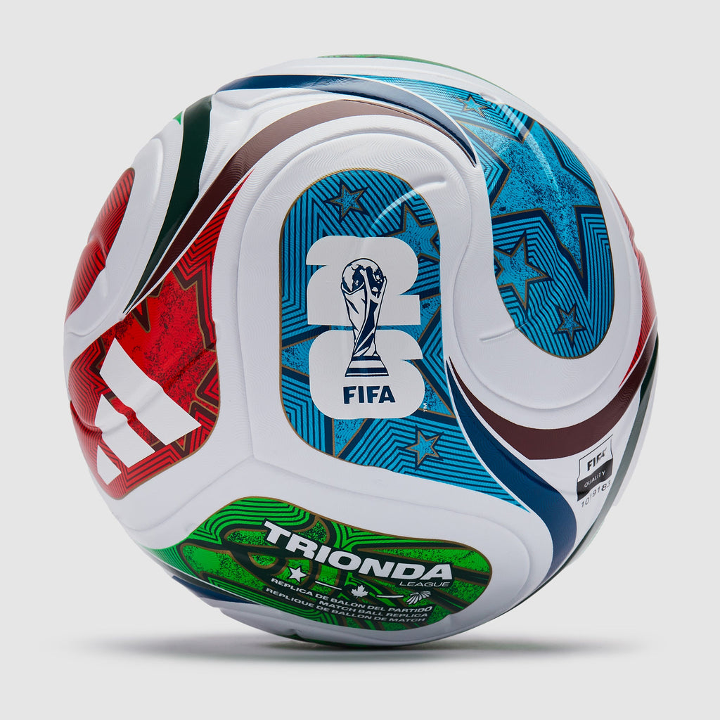 Pelota Adidas Trionda League Mundial FIFA 26 con diseño en rojo, azul y verde