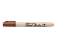 Plumón Artline Supreme Brush Marker café con tapa, vista lateral sobre fondo blanco