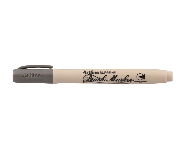 Plumón Artline Supreme Brush Marker con tapa gris y cuerpo color crema