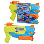 Caja del Nerf Super Soaker Wave Spray con capacidad de 887 ml y el lanzador de agua fuera de la caja