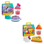 Empaques Play-Doh golosinas junto a sus moldes y masas armadas