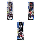 Surtido Star Wars Titan Series en caja: The Mandalorian, Darth Maul y Darth Vader