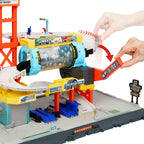 Detalle de la palanca que hace girar el túnel de lavado del set Matchbox