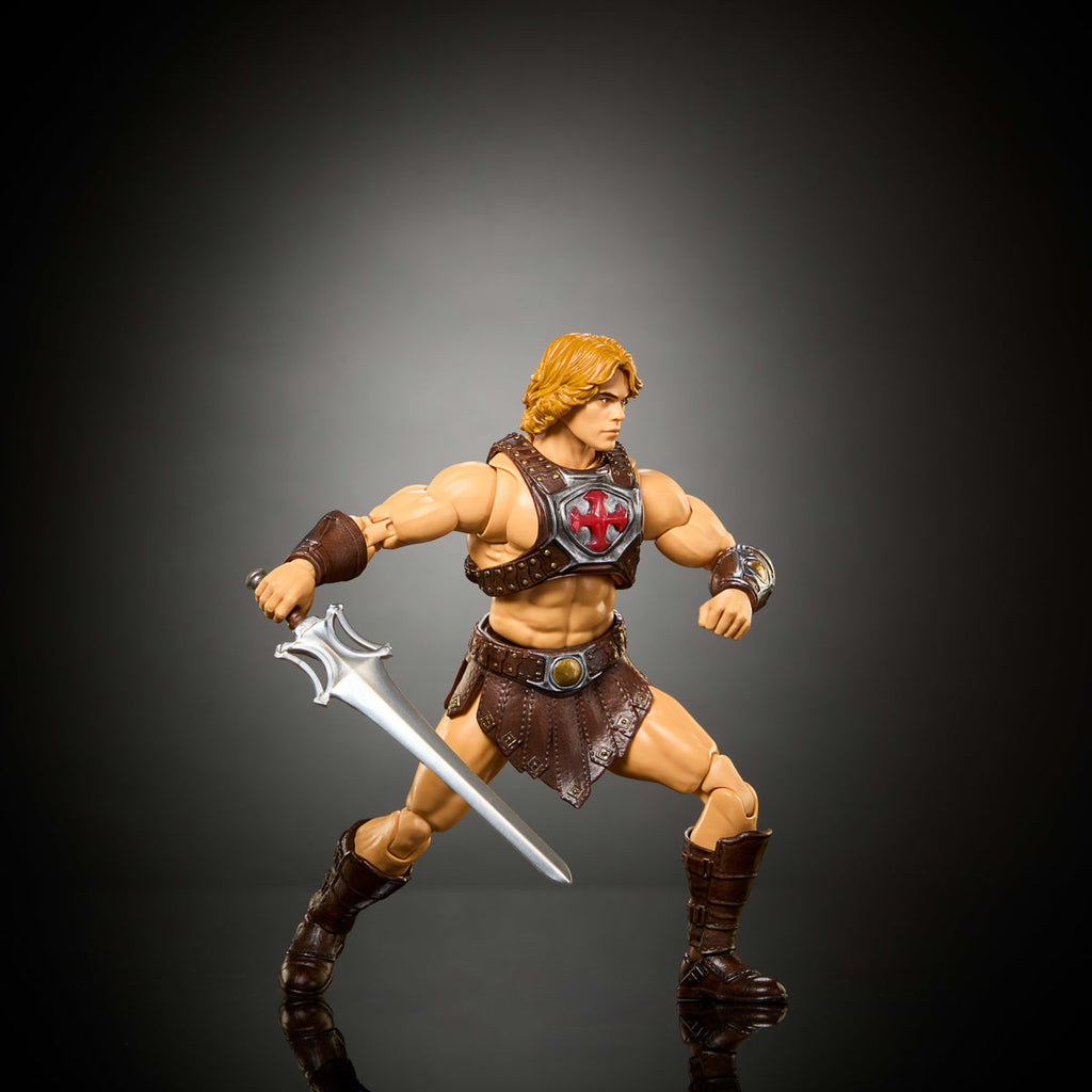He-Man Chronicles en pose de combate con la espada, articulación de piernas