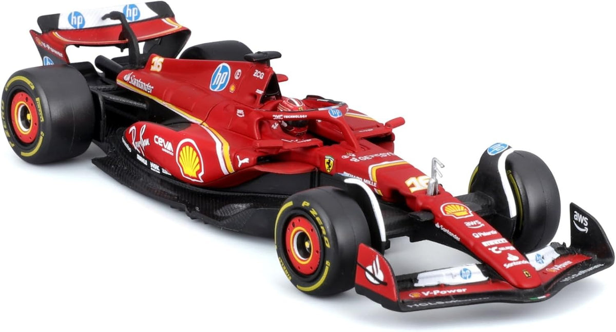 Ferrari SF-24 #16 Leclerc 1:43 Bburago, vista en diagonal desde atrás