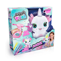 Caja Airbrush Plush Axolotl de Canal Toys con peluche ajolote blanco y cuerno