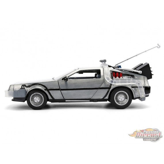 Volver al Futuro Máquina del Tiempo DeLorean 1:24 con Luces – Jada Toys