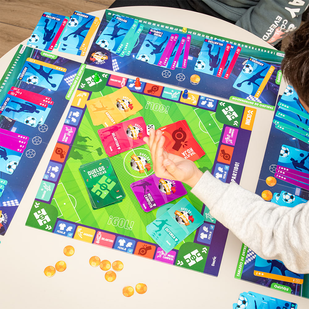Juego de Mesa Duelo de Fútbol Dactic para Jugar en Familia – vista 1