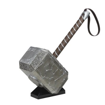 Marvel Legends Thor Love and Thunder Martillo Mjolnir de Juego de Rol – vista 1