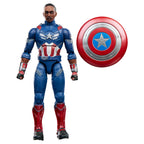 Figura Marvel Legends Capitán América Sam Wilson con su escudo