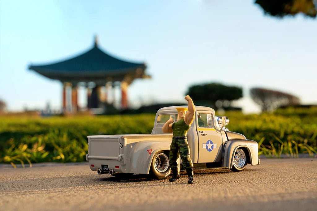 Jada Street Fighter Ford F-100 1956 Escala 1:24 con Figura de Guile – vista 2