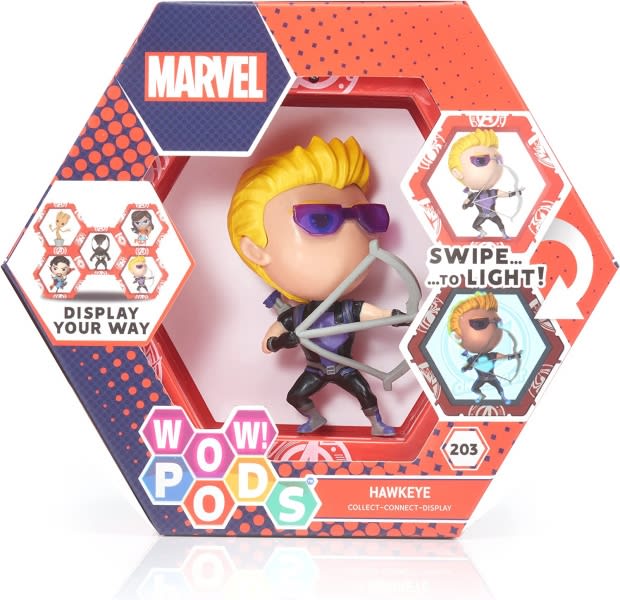 WOW! PODS Marvel Hawkeye Figura Coleccionable con Base Luminosa – vista 1
