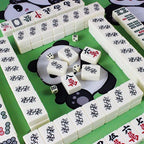 Panda Roll Mahjong Edición Limitada Figura de Vinilo – vista 3