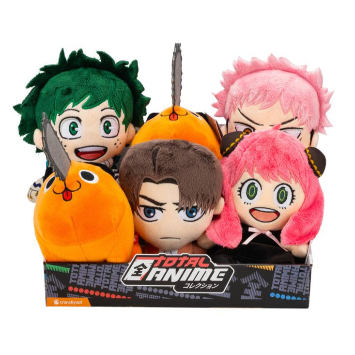 Grupo de peluches Total Anime de distintas series de anime