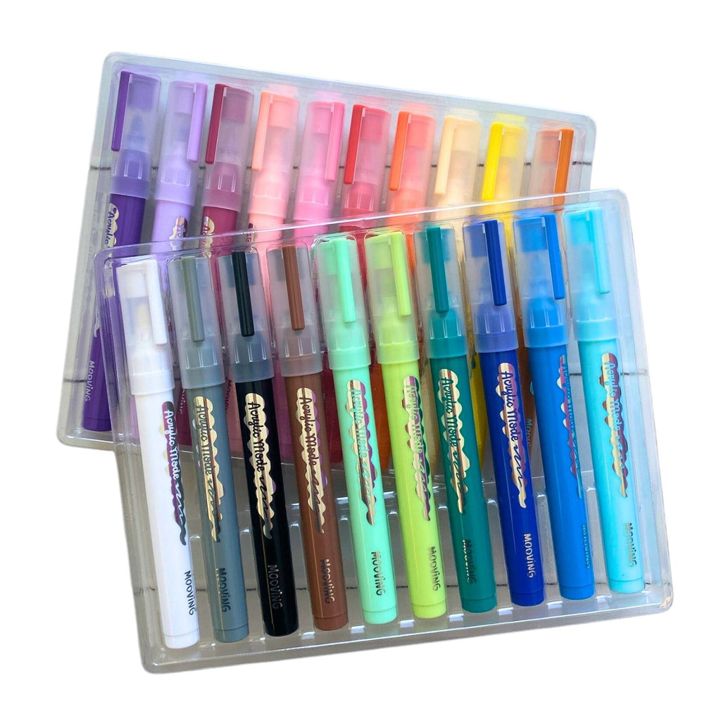 Estuche abierto con los 20 marcadores acrílicos Mooving en colores pastel, vivos, blanco y negro